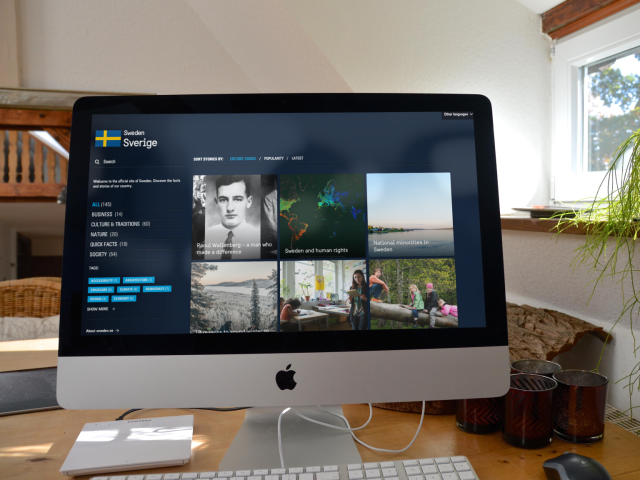 Mockup met de website van Zweden.